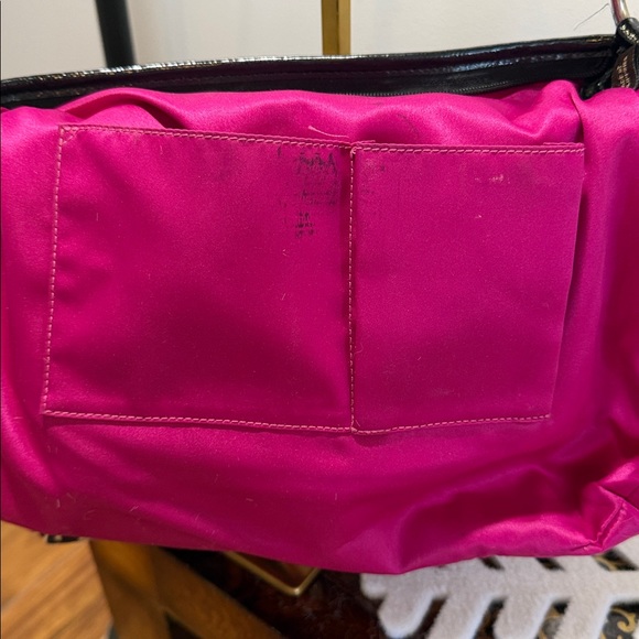 Coach black and tan/red accents, raspberry lining, 11 ny 10 adj  shld/crss 2 tag - Picture 15 of 16